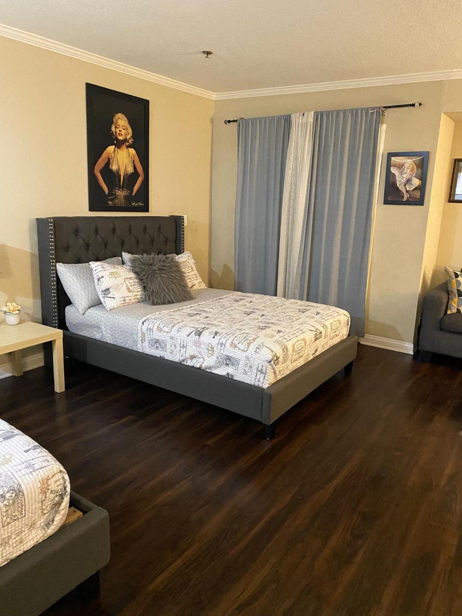 Hollywood Loft Spacious With 2 Beds And Parking Los Angeles Exterior photo